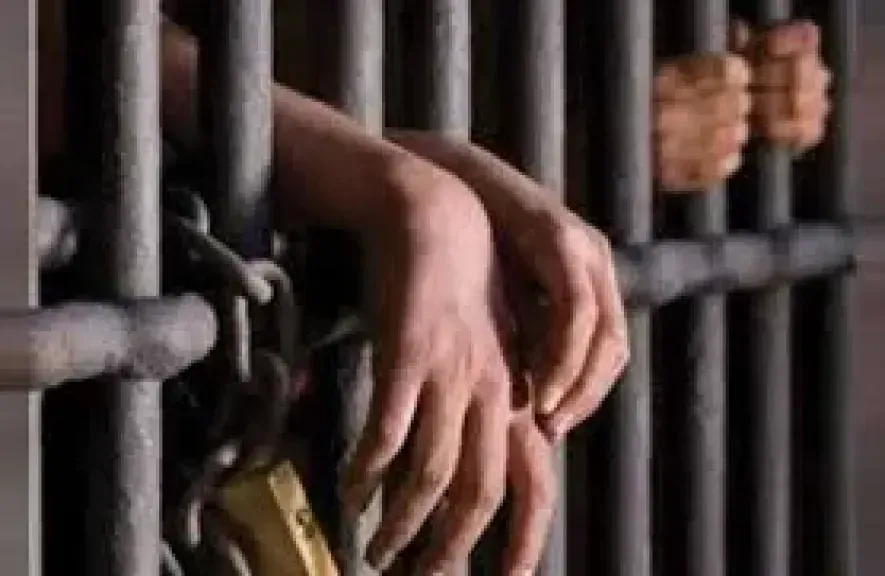 مقتل شاب وإصابة آخرين إثر إطلاق نار في مقر أمني حوثي بصعدة
